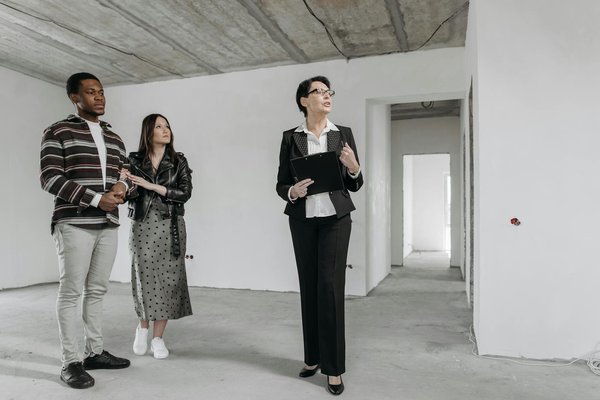 Découvrez comment exceller dans l'art du mix and match pour métamorphoser votre salle à manger !